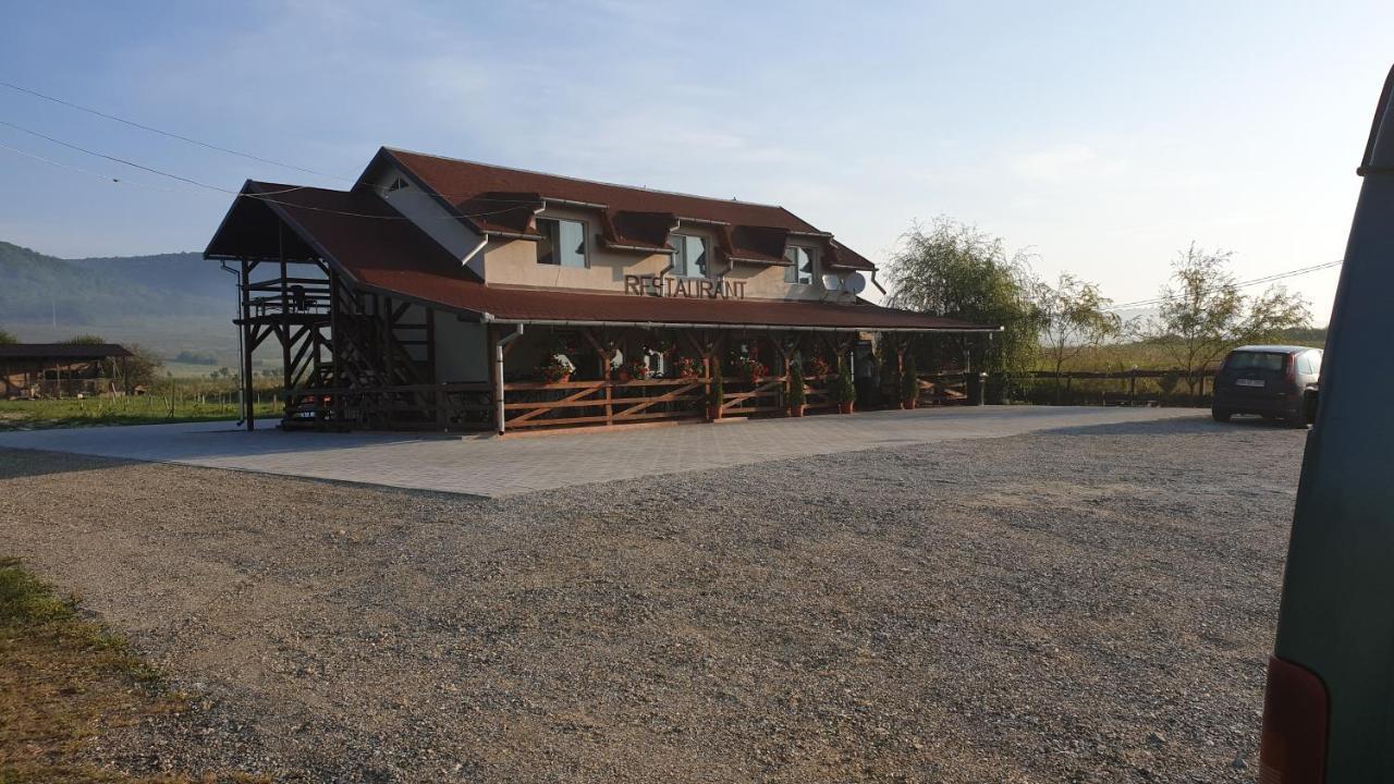 Casa Soral Bed & Breakfast Uriu Luaran gambar